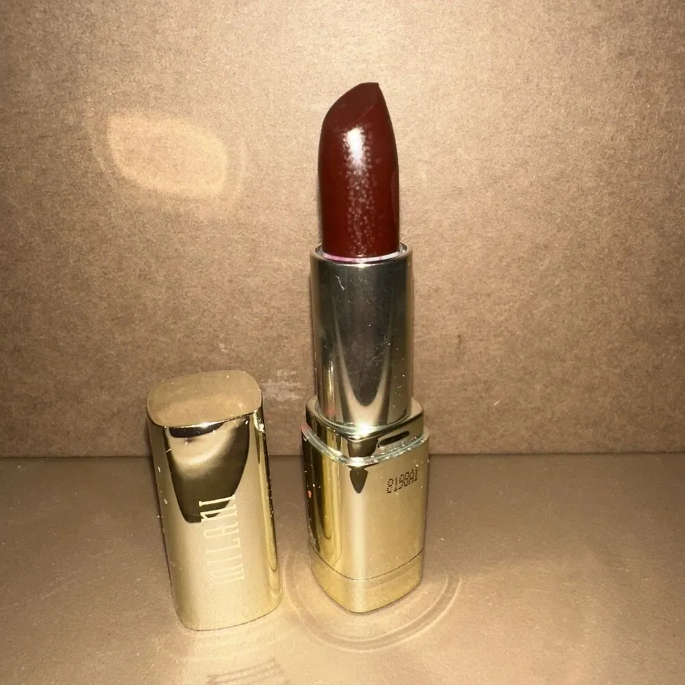 Milani Color Statement Lipstick 93 Red After Dark, brown 90s grunge